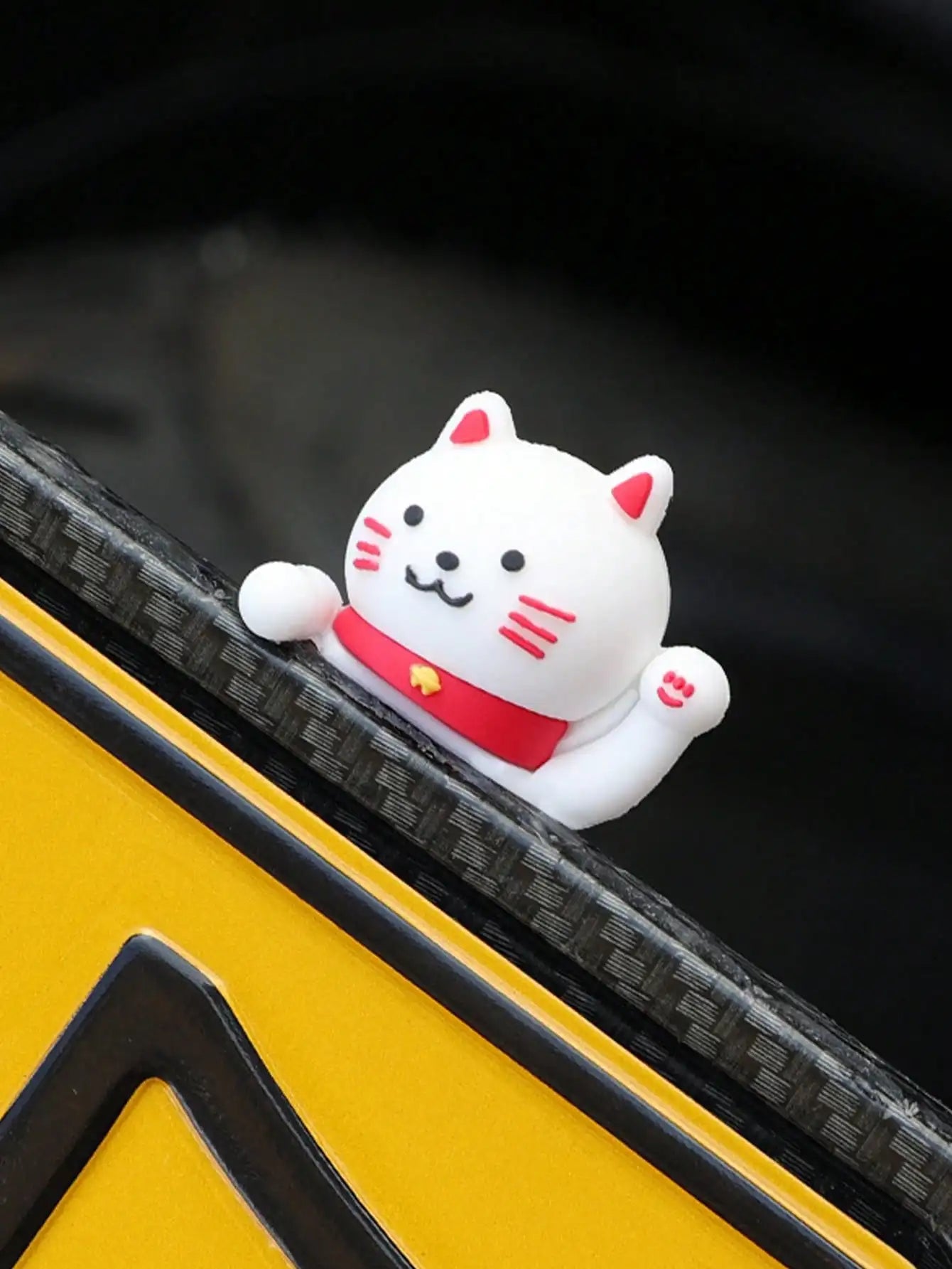 3D Rubber Pet Dashboard Ornament – Cute Animal Decoration for Motorcycle & Car