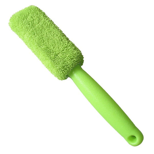 Microfiber Wheel Detailing Brush – Long Handle Car & Motorcycle Rim Cleaner