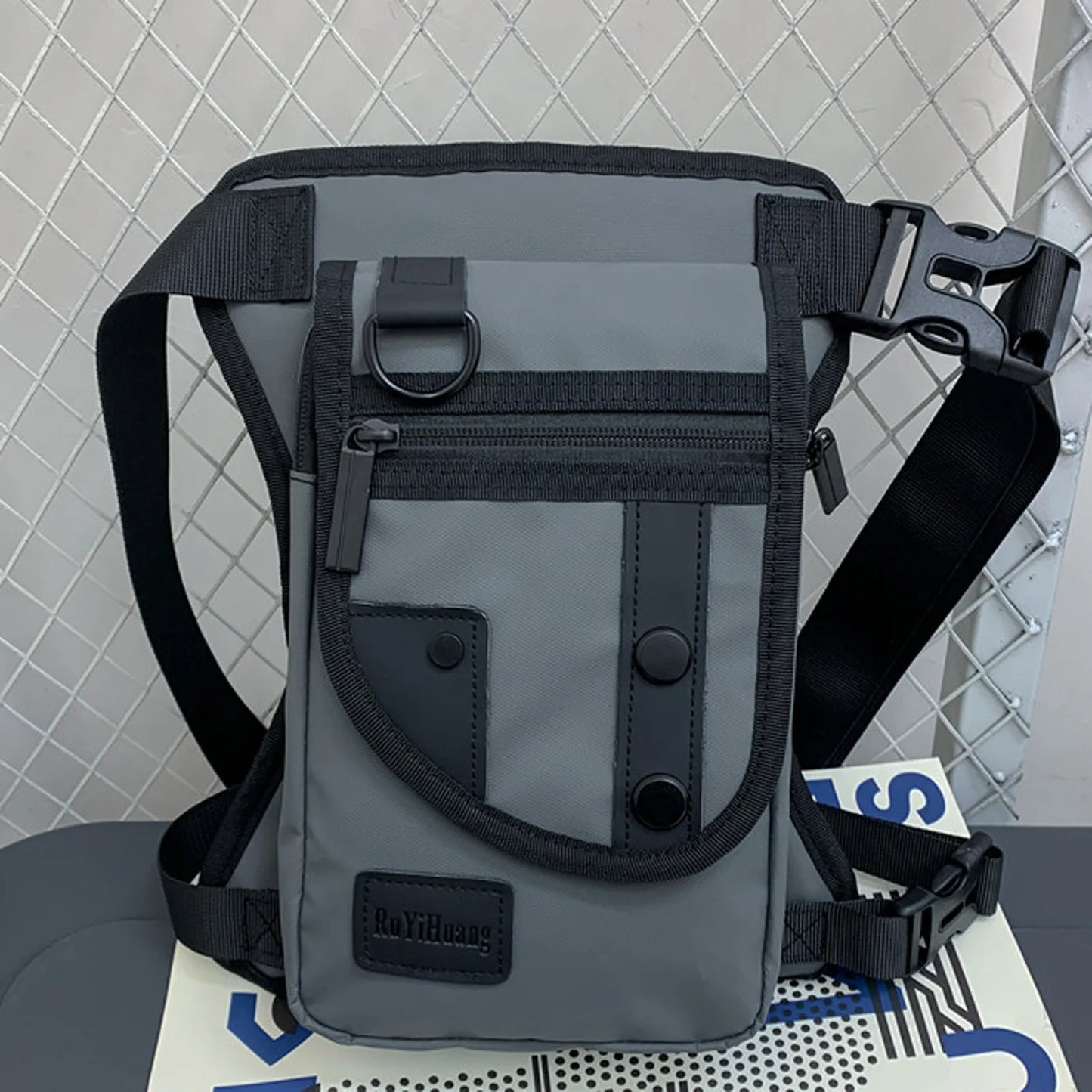 Nylon Tactical Drop Leg Bag – Multi-Pocket Hip & Thigh Pack for Riding