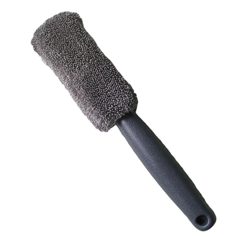 Microfiber Wheel Detailing Brush – Long Handle Car & Motorcycle Rim Cleaner
