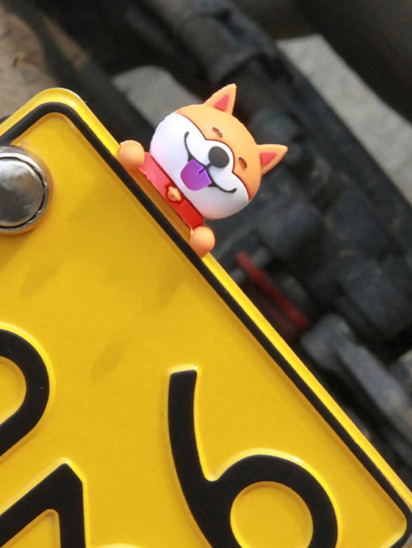 3D Rubber Pet Dashboard Ornament – Cute Animal Decoration for Motorcycle & Car