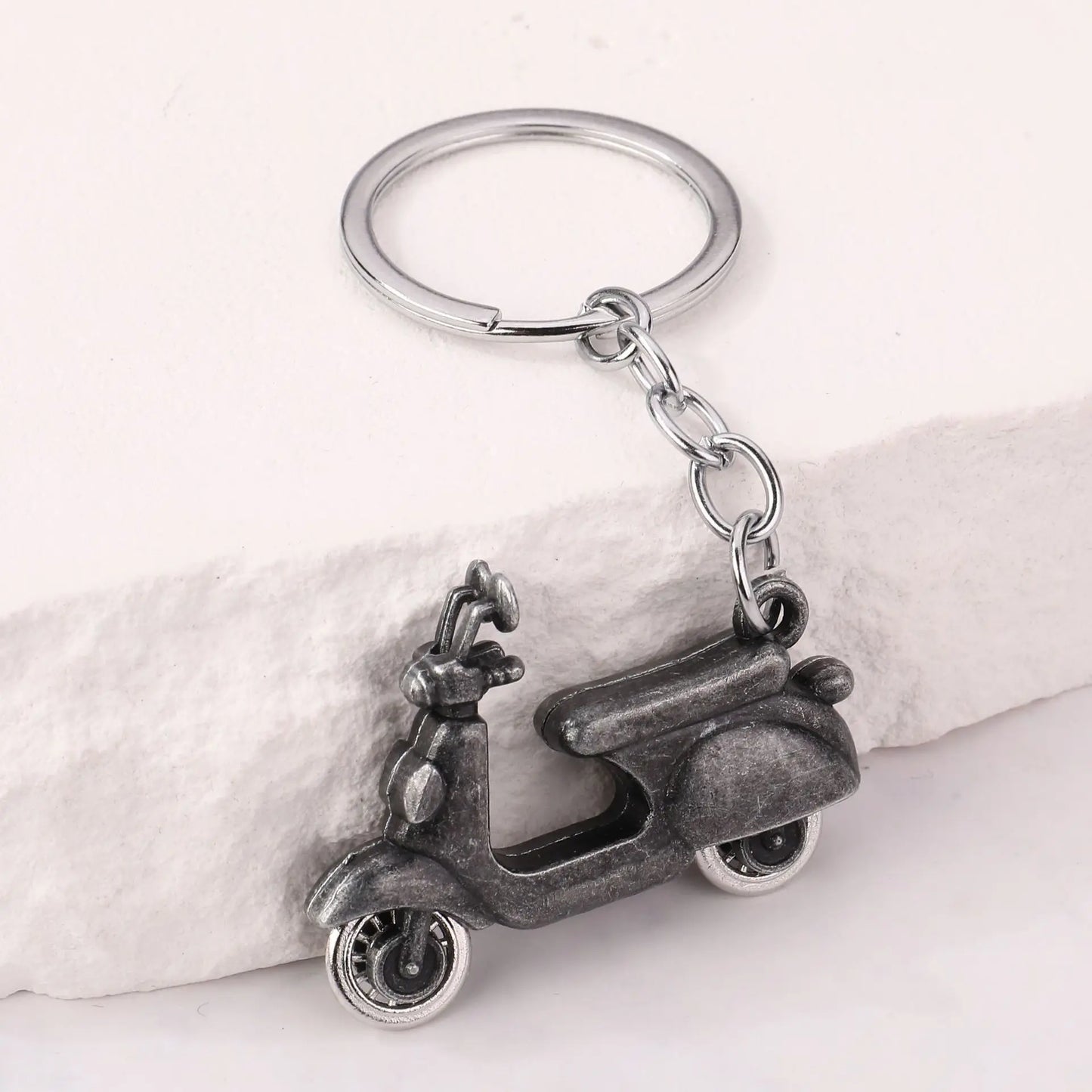Mini Scooter Keychain – Vintage 3D Metal Moped Key Ring